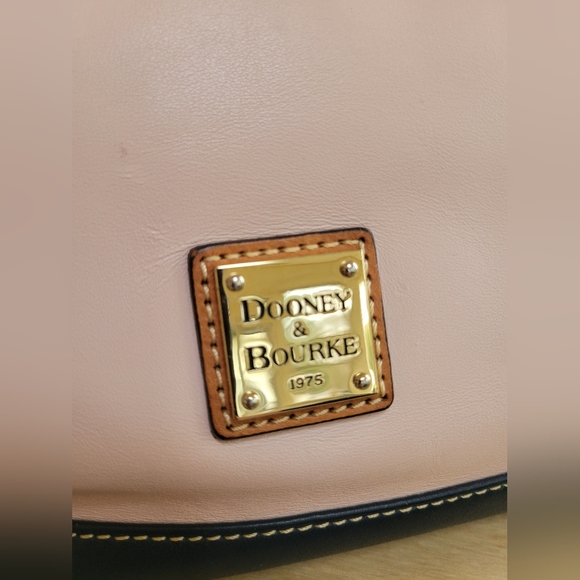 Dooney & Bourke Smooth Leather Pink Blush & Midnight Blue Tote Bag EUC - Picture 11 of 17